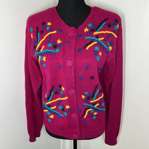 Vintage Petite Sophistication Flower Embroidered Granny Sweater Cardigan - Picture 1 of 10